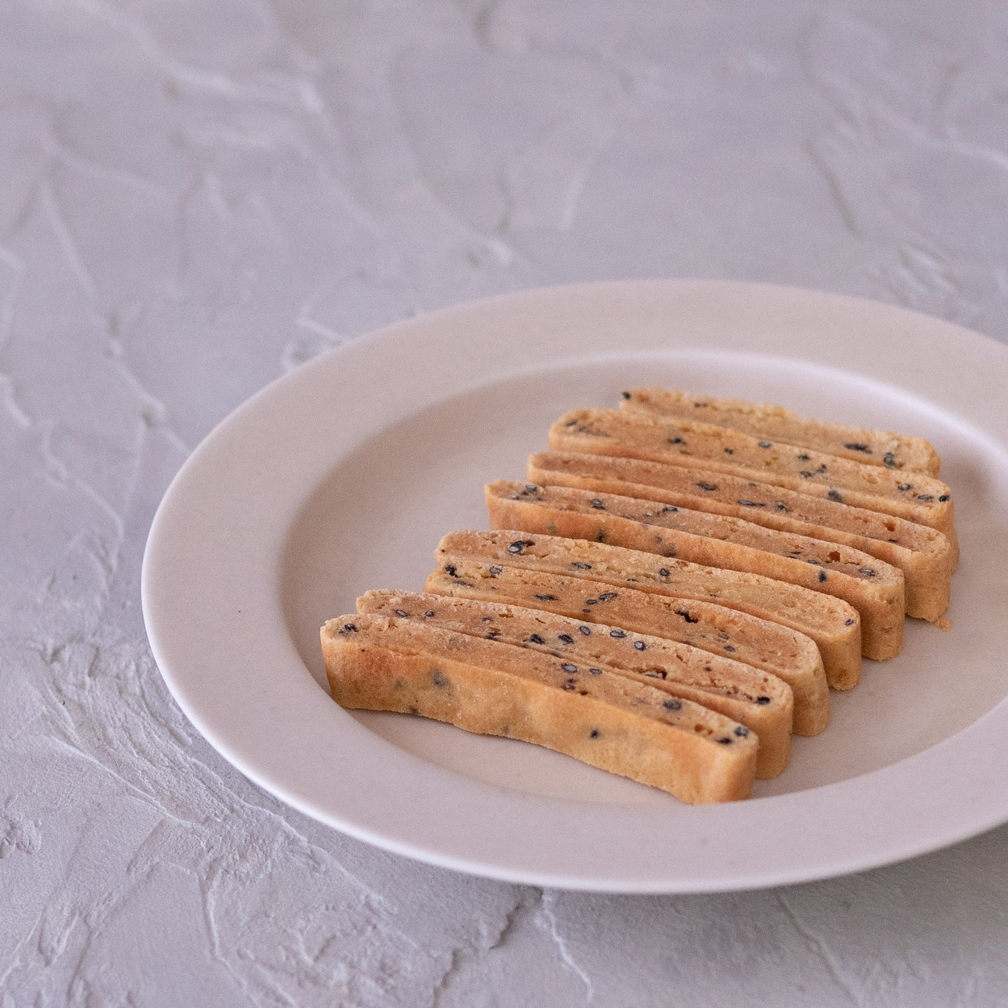 大豆とごまの堅焼きビスコッティ