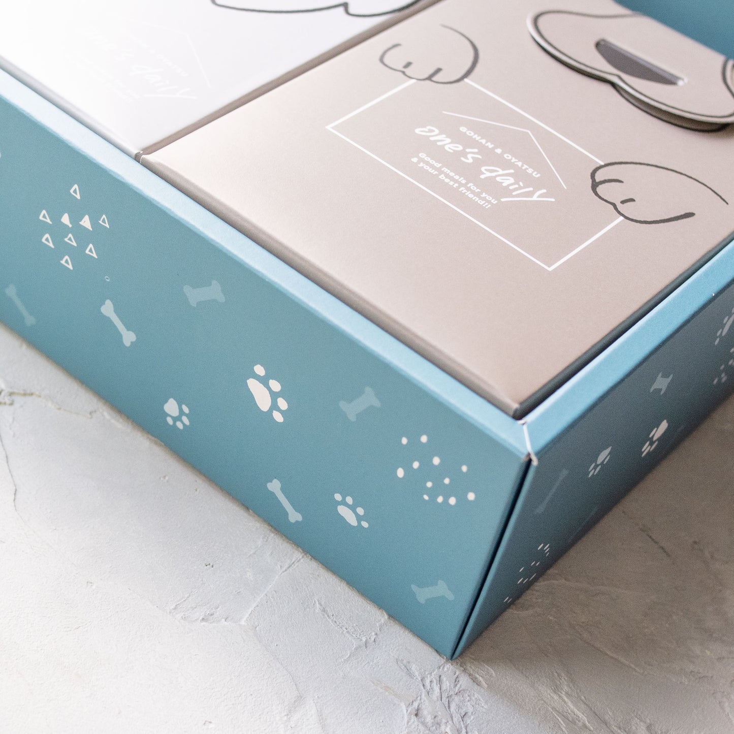 人気おやつギフトセット(おやつ6個+ワンコBOX2個入り専用箱)